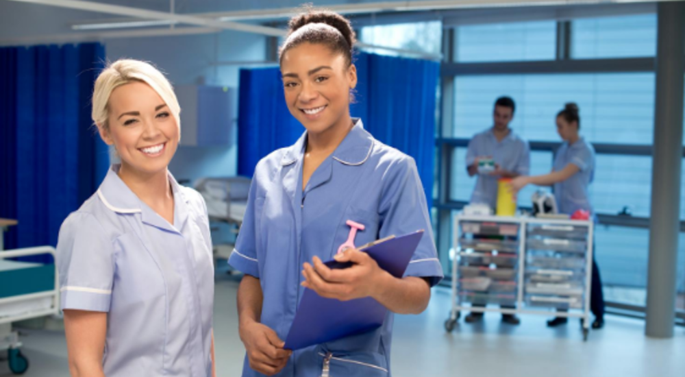 What is an agency nurse and is it for me?